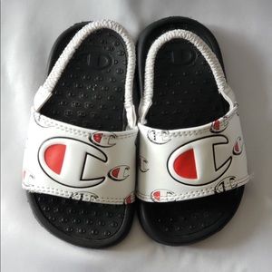 Champion Toddler Sliders - Size 6